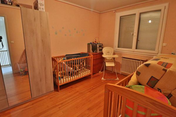 Maison 189 m² 7 pièces  Roseraie