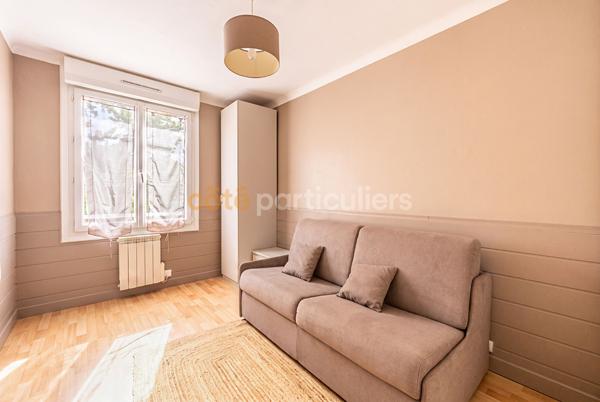 Vente
                Maison121 m² - 5 Pièces -
                    BOUGUENAIS (44340)