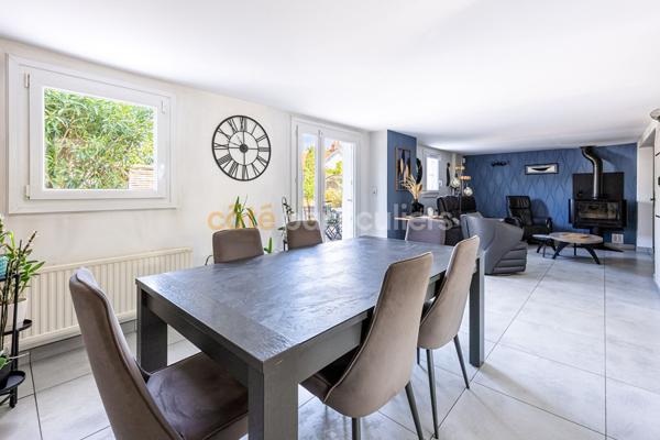 Vente
                Maison121 m² - 5 Pièces -
                    BOUGUENAIS (44340)