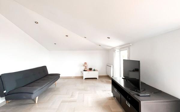 Appartement à louer    3 pièces •  Cannes