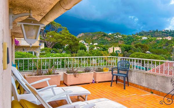 Appartement à louer    3 pièces •  Cannes