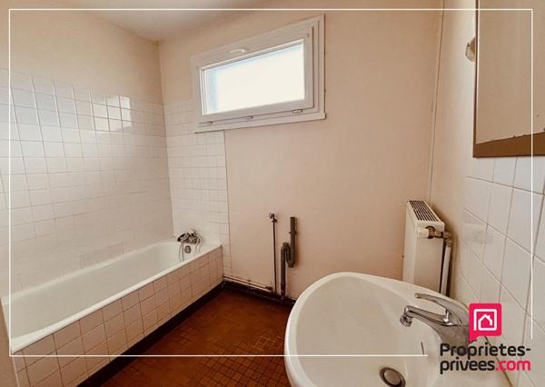 Maison Pierre De Bresse 3 pièce(s) 64 m2