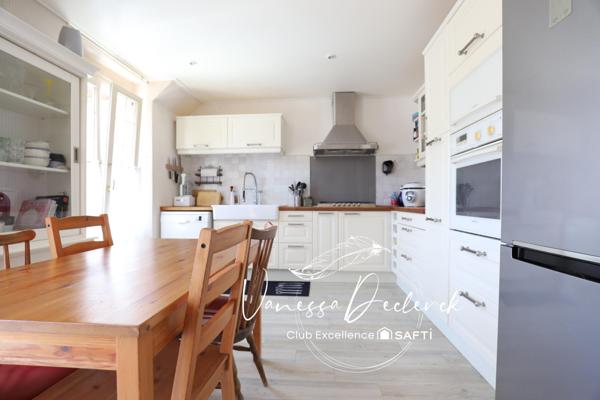 Maison de charme avec jardin - 3 chambres et sous sol total.