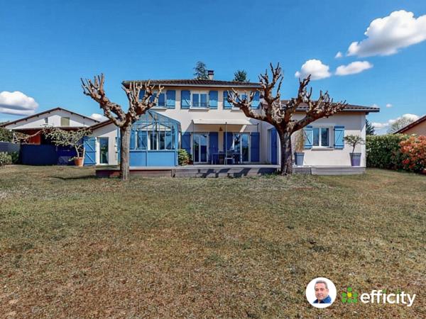 Maison 7 pièces - 232 m² Bien prestige