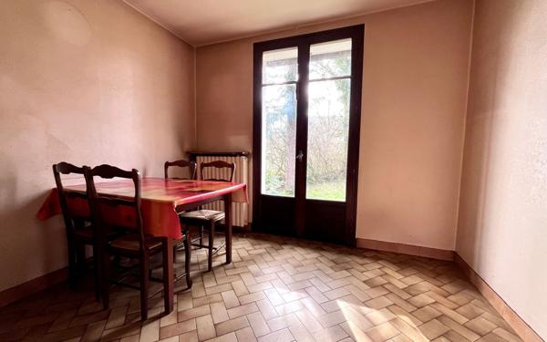 Maison à vendre    3 pièces •  Agen-d'Aveyron