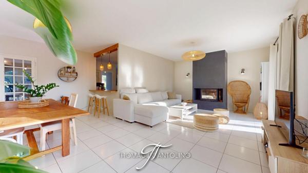 EN EXCLUSIVITE - 4 CHAMBRES - CLIMATISATION - GARAGE - PISCINE