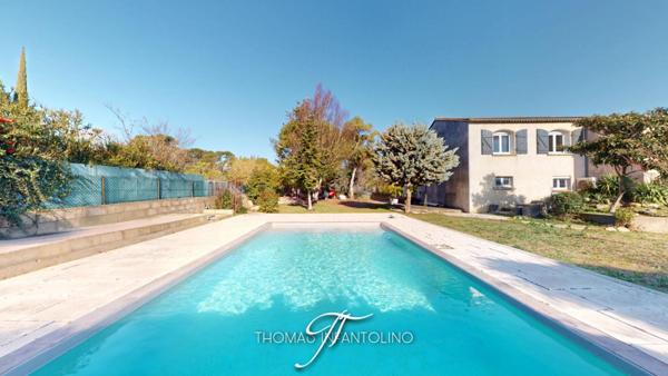 EN EXCLUSIVITE - 4 CHAMBRES - CLIMATISATION - GARAGE - PISCINE