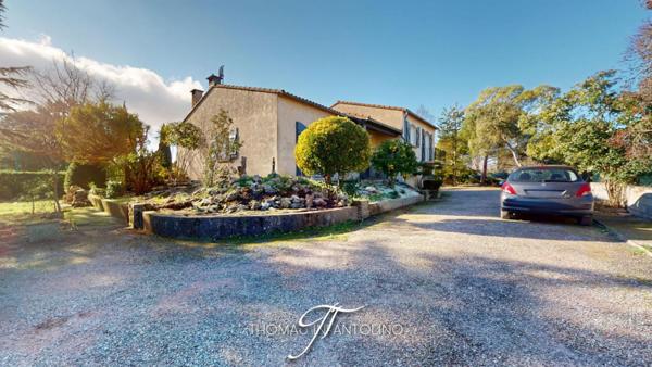 EN EXCLUSIVITE - 4 CHAMBRES - CLIMATISATION - GARAGE - PISCINE