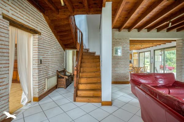 Maison à vendre |                                       Tonneins |                                        6 pièces  |  250 m²
