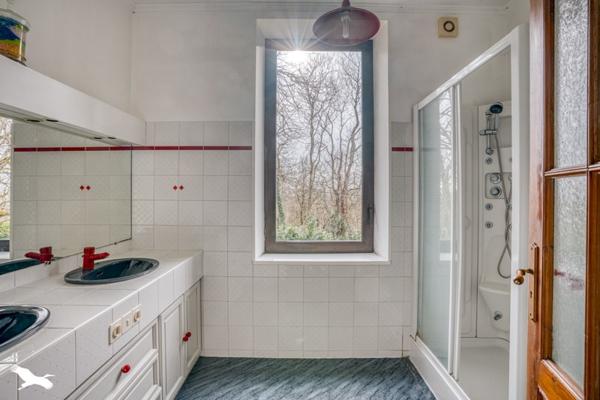 Maison à vendre |                                       Tonneins |                                        6 pièces  |  250 m²
