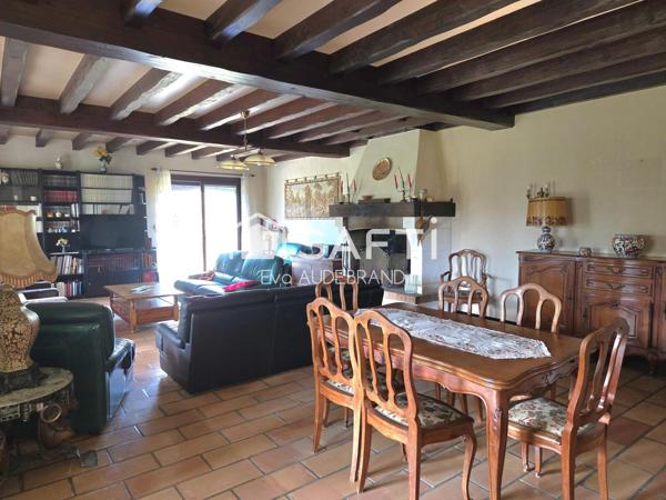 Pavillon d'architecte 4 chambres, parcelle de 3700 M2