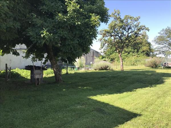 Maison à vendre |  La Coquille |  6 pièces | 155 m²