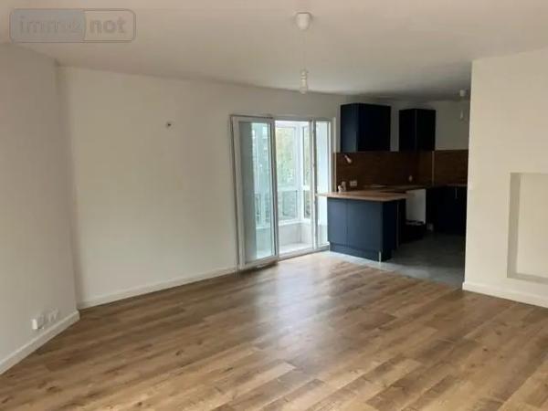 Achat - Appartement Lorient 56100 4 pièces 83 m 2 398 m 2