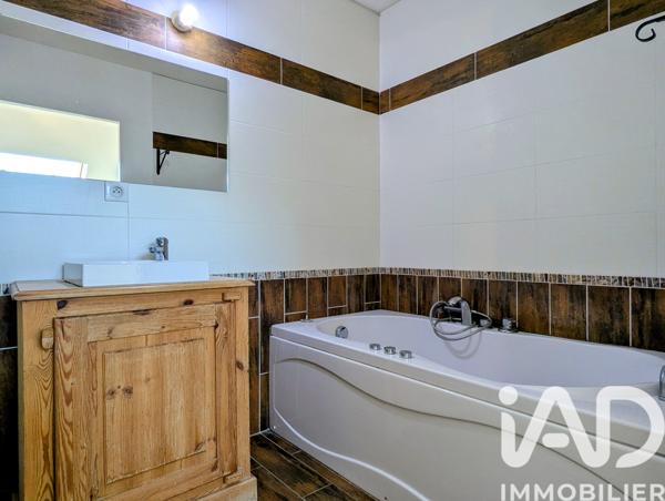 Appartement à vendre 4 pièces 127 m² Arbusigny