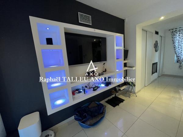 Maison de ville de 5 Pièces et sur 82 m² de SH