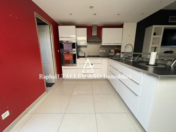 Maison de ville de 5 Pièces et sur 82 m² de SH