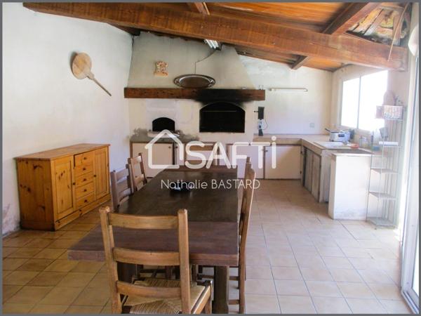 Sausset Côte Bleue : belle demeure familiale avec piscine à deux pas de la mer