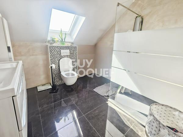 Maison 6 pièces à vendre à Favières