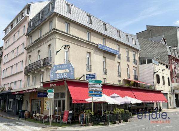Opportunité Rare à Lourdes - Ensemble Hôtelier & Restauration à Fort Potentiel Mûr et Fond de commerce