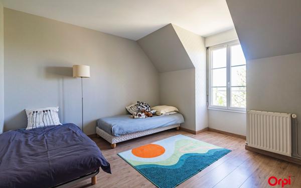 Maison à vendre    7 pièces • 226 m2 Muizon