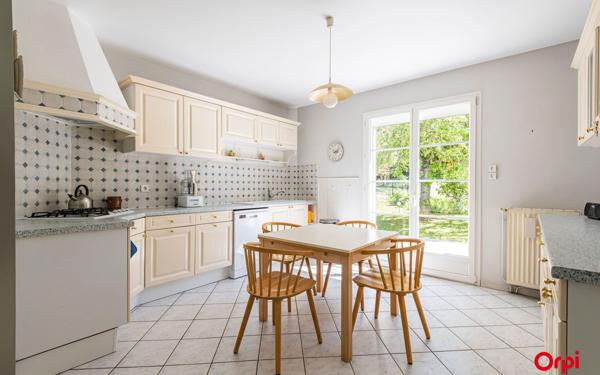 Maison à vendre    7 pièces • 226 m2 Muizon