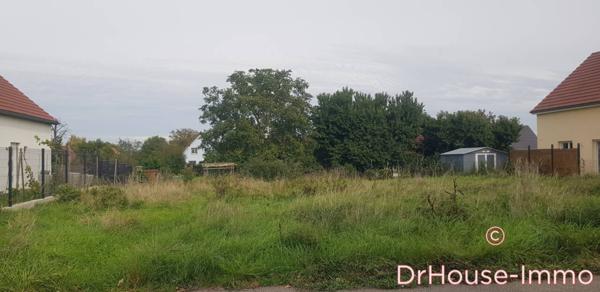 Terrain à vendre de 587 m²