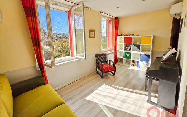 Maison à vendre    5 pièces • 135 m2 Les Pennes-Mirabeau