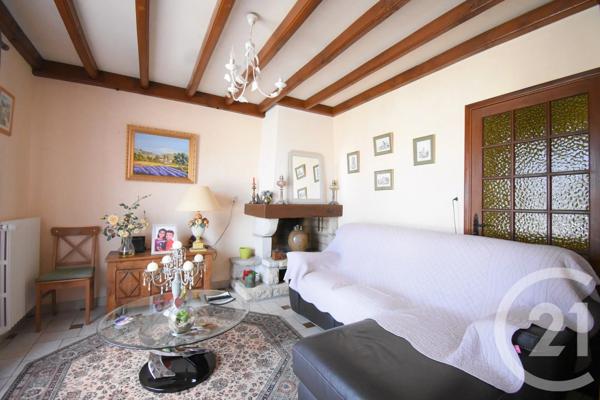 Maison à vendre  4 pièces - 151 m 2   CREUZIER LE VIEUX  - 03