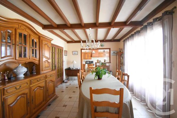 Maison à vendre  4 pièces - 151 m 2   CREUZIER LE VIEUX  - 03