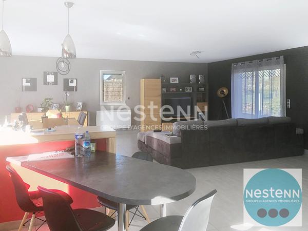 VINEUIL Maison de plain -pied 5 pièce(s) 147.42 m2- 4 CHAMBRES - au calme.