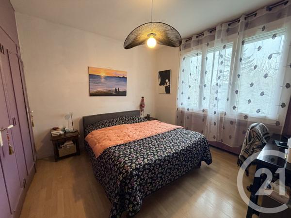 Appartement à vendre  4 pièces - 96,59 m2 ST GENEST LERPT - 42