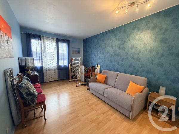 Appartement à vendre  4 pièces - 96,59 m2 ST GENEST LERPT - 42
