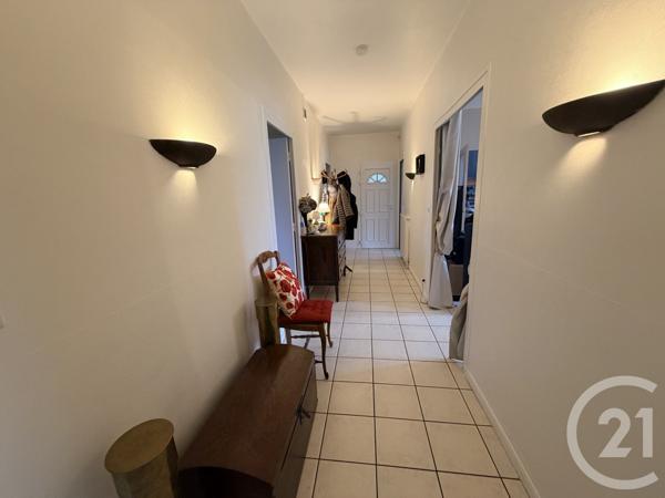 Appartement à vendre  4 pièces - 96,59 m2 ST GENEST LERPT - 42