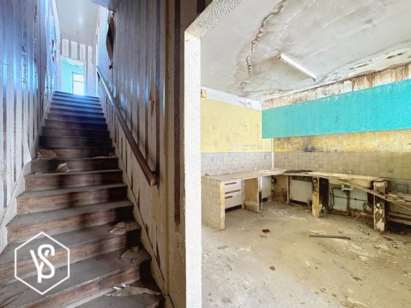 Bourg-Saint-Bernard (31570) "L'URBEX"