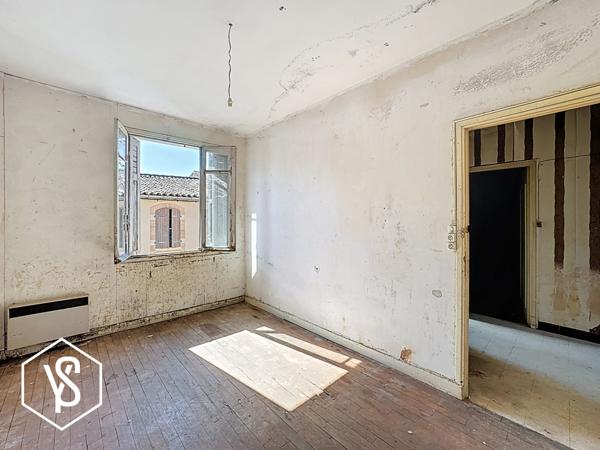 Bourg-Saint-Bernard (31570) "L'URBEX"