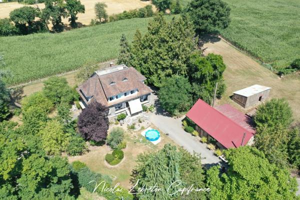 Exclusivté Capifrance \ Maison rénovée sur 1,43ha / 5 minutes de Briouze !