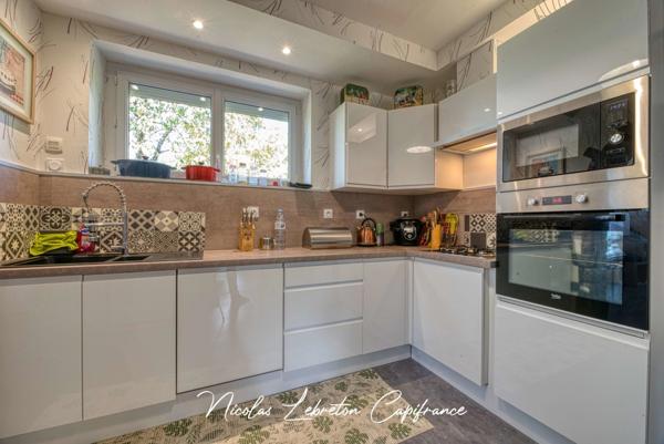 Exclusivté Capifrance \ Maison rénovée sur 1,43ha / 5 minutes de Briouze !