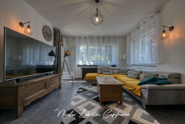 Exclusivté Capifrance \ Maison rénovée sur 1,43ha / 5 minutes de Briouze !