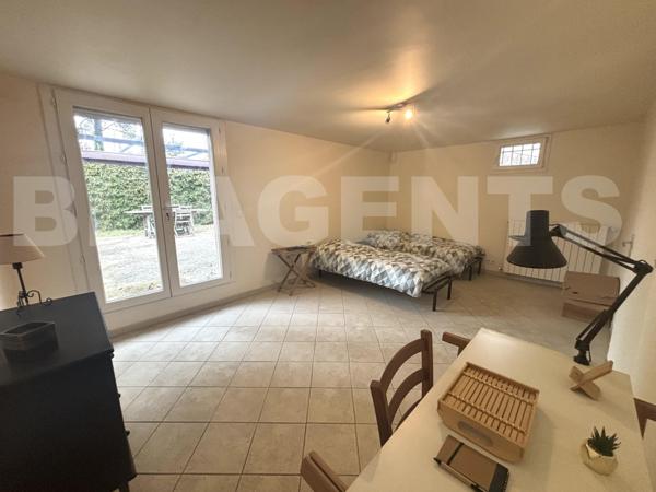 Villa d’architecte 5 pièces avec jardin – Élégance, lumière et sérénité