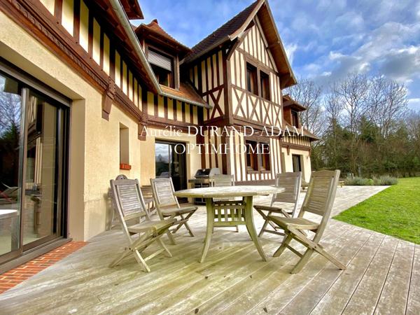 Propriété de 5 chambres - Séjour lumineux - Vaste Garage - Située au calme à 20 minutes des plages normandes -