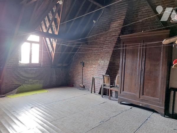 agréable maison de ville bâtie sur 273m²