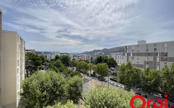 Appartement à vendre    4 pièces • 72 m2 Marseille 11