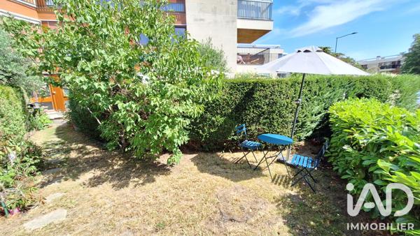 Appartement à vendre 4 pièces 77 m² Le Chesnay-Rocquencourt