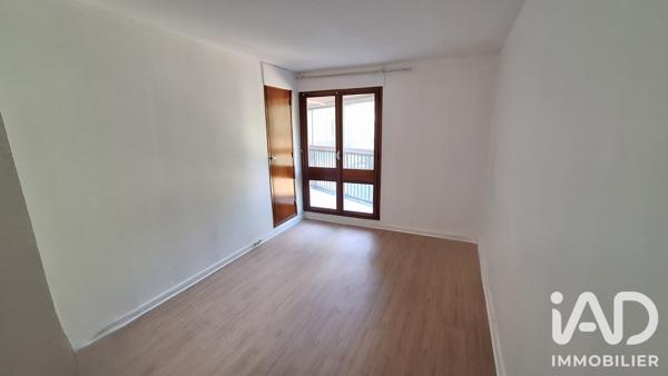 Appartement à vendre 4 pièces 77 m² Le Chesnay-Rocquencourt