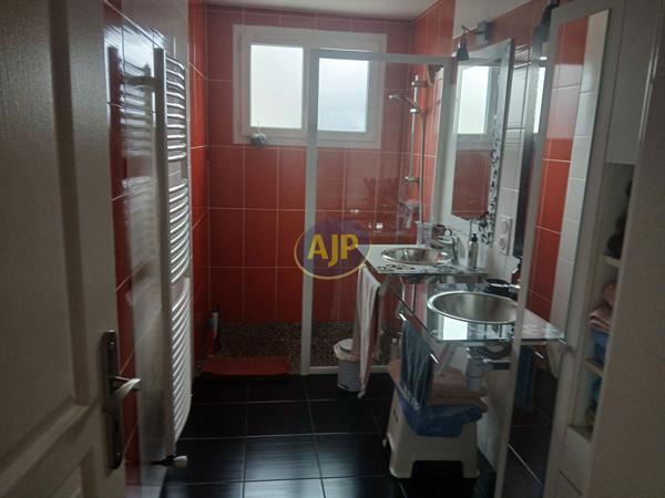 Location maison Rochefort : 970 € - AJP Immobilier Rochefort
