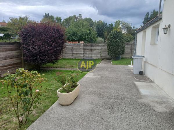 Location maison Rochefort : 970 € - AJP Immobilier Rochefort