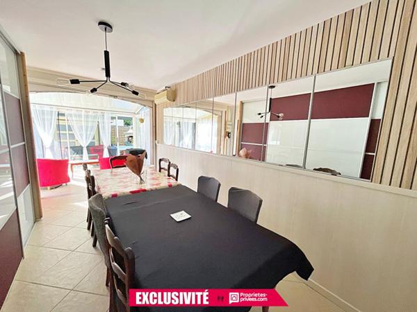 Maison Artigues Pres Bordeaux 6 pièce(s) 150 m2 Piscine jardin Garage