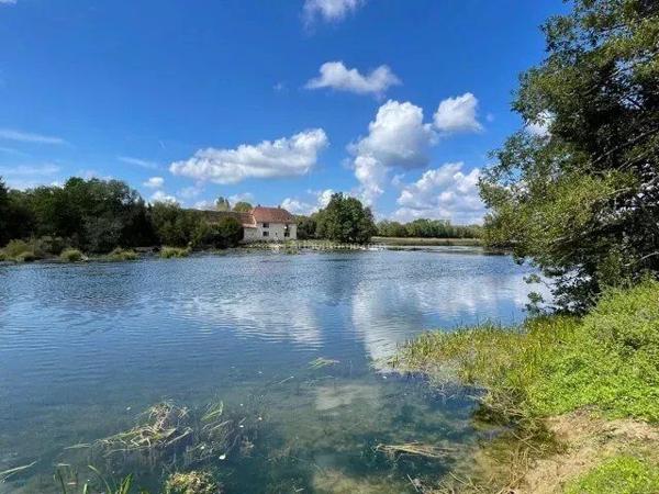 Vente Maison 8 pièces 278 m2 à Arc-Et-Senans