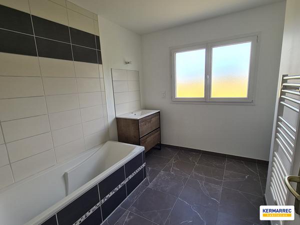 Maison 4 pièces – 87 m² environ à Saint-Aubin-des-Landes (ref : 5168)