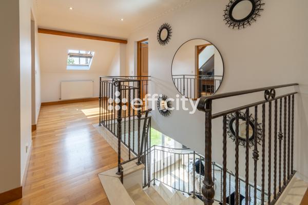 Maison 7 pièces - 140 m² Bien prestige